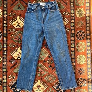 Abercrombie and Finch 90s Ultra High Rise Jeans 27
